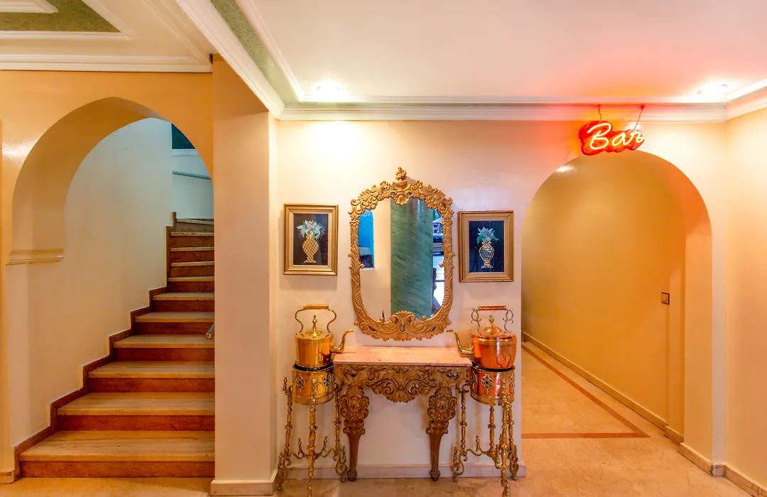 Hotel Akabar-1